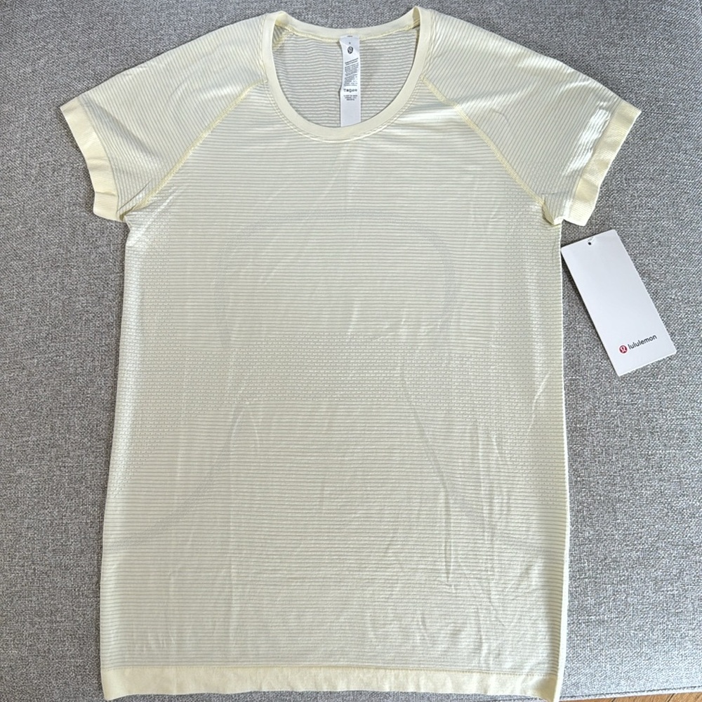 Swiftly Tech Short Sleeve 2.0 - Picture 5 of 6